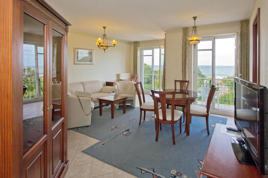 Seetelhotel Ostseeresidenz Ahlbeck Heringsdorf  Buitenkant foto
