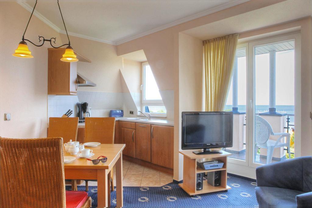 Seetelhotel Ostseeresidenz Ahlbeck Heringsdorf  Buitenkant foto