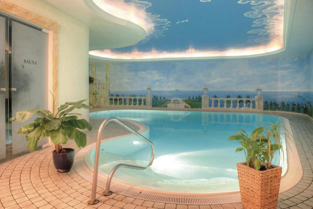 Seetelhotel Ostseeresidenz Ahlbeck Heringsdorf  Buitenkant foto