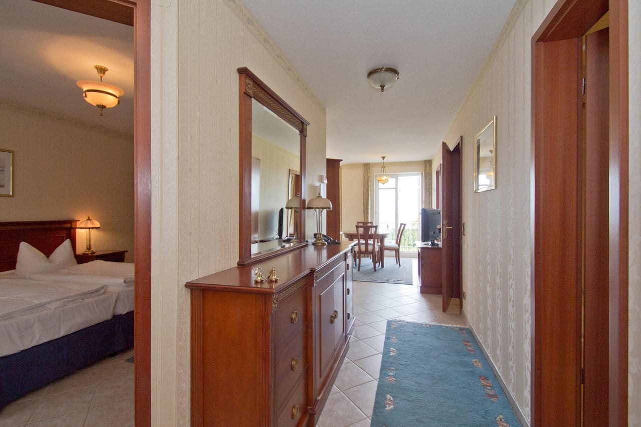 Seetelhotel Ostseeresidenz Ahlbeck Heringsdorf  Buitenkant foto