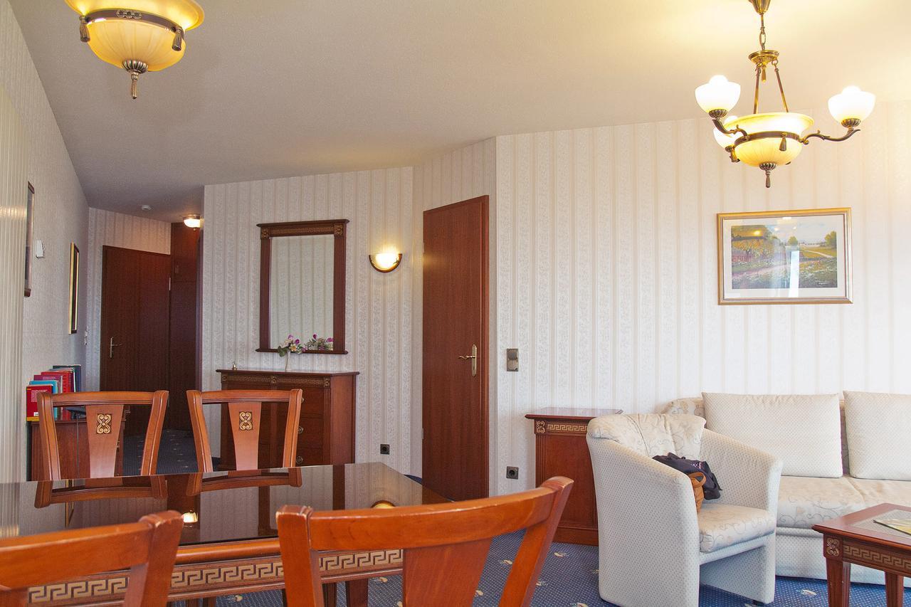 Seetelhotel Ostseeresidenz Ahlbeck Heringsdorf  Buitenkant foto